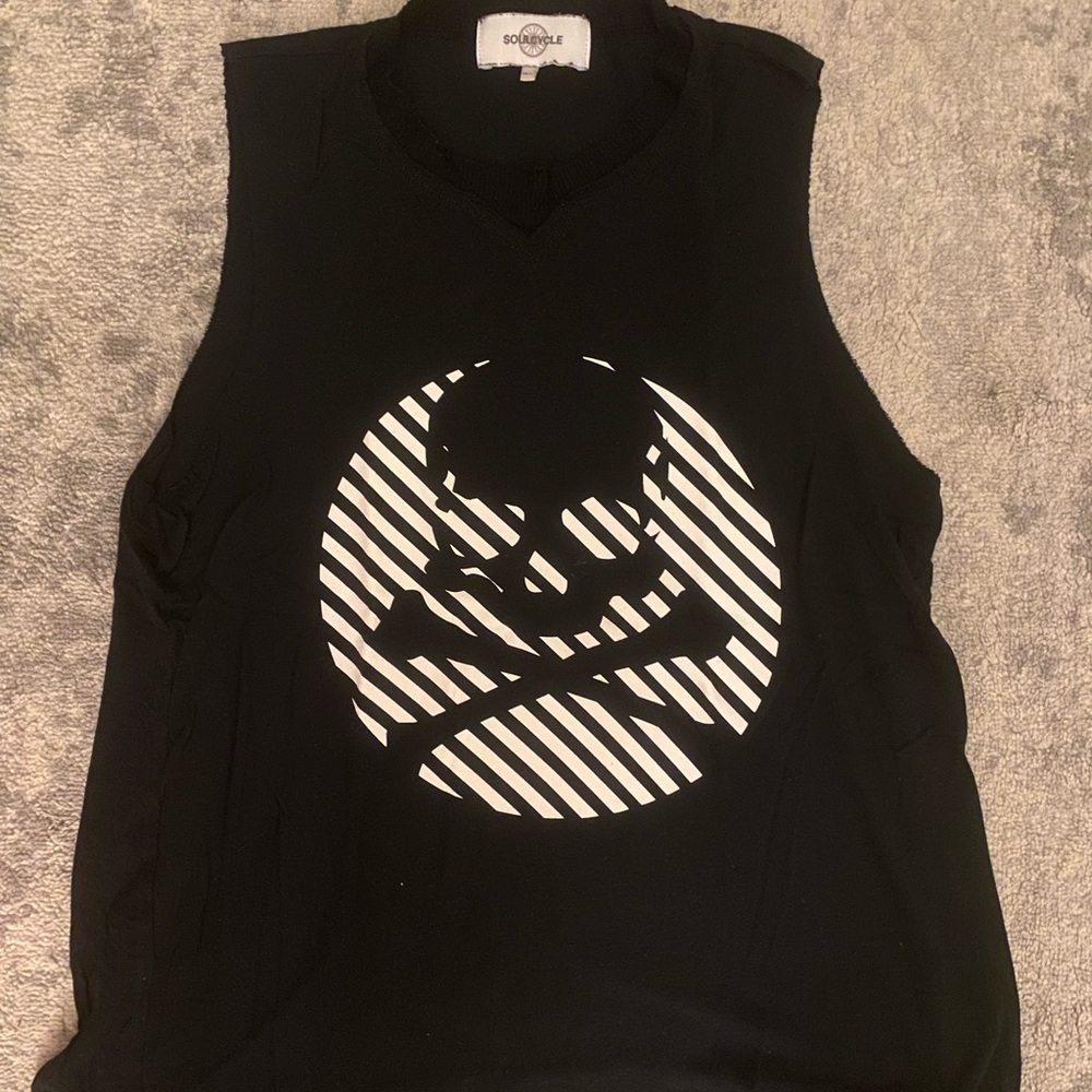 10 SoulCycle shirts size XS -M/L